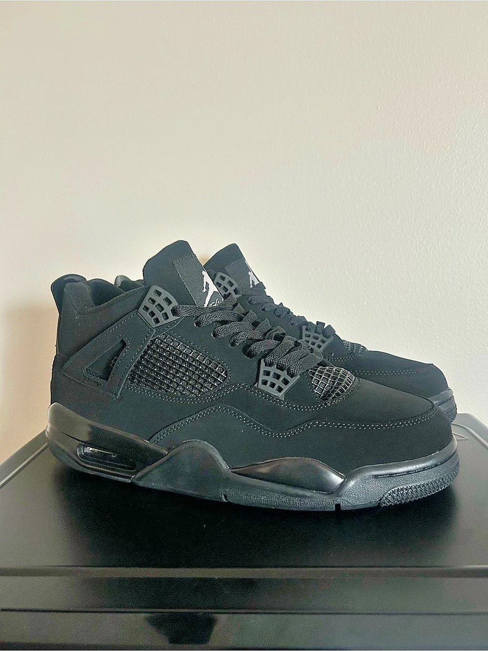 Jordan Retro 4 Black Cat